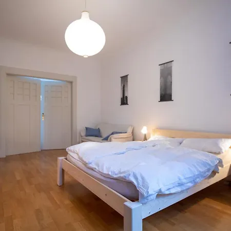 Villa14 *